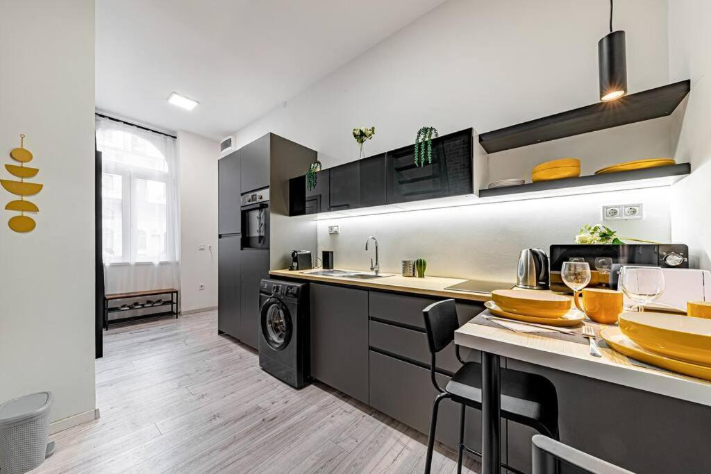 Apartament Chic Loft Bp: Industrial Gem Budapeszt Zewnętrze zdjęcie