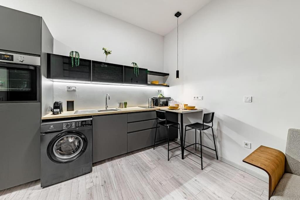Apartament Chic Loft Bp: Industrial Gem Budapeszt Zewnętrze zdjęcie